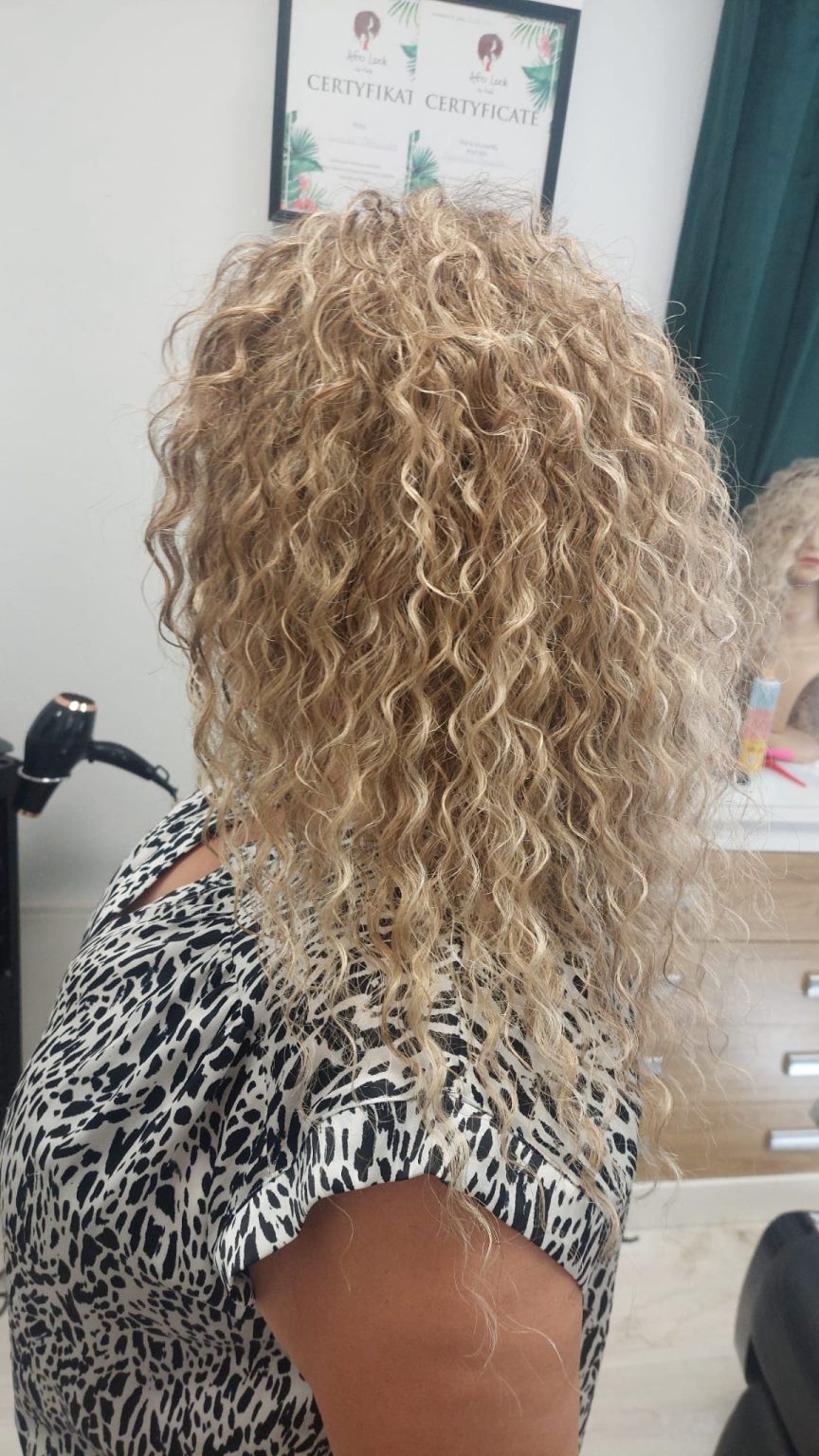 WhatsApp Image 2025-09-14 at 18.07.32 (4)