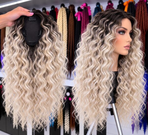Topper 41 - mixed blonde shades + black roots